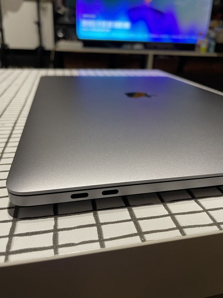 Macbook Pro Late 2017