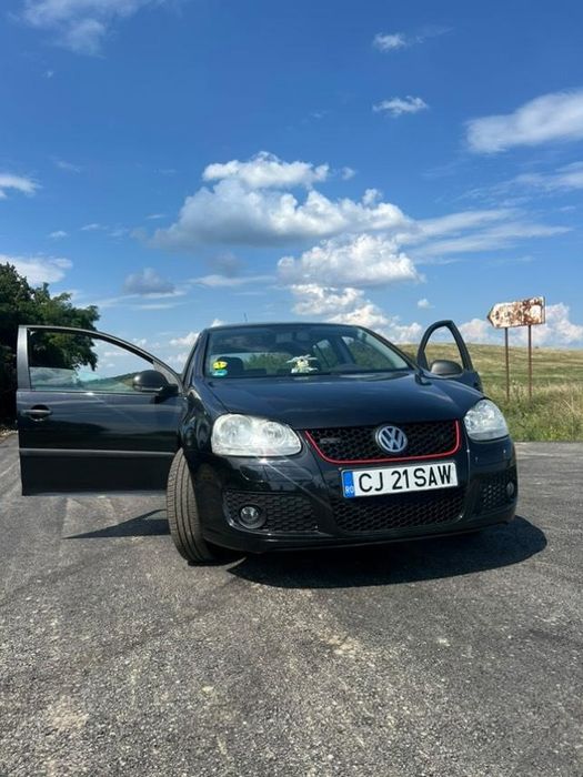 Vând golf 5 1.9 90 cp diesel