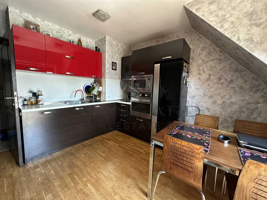 оф.23498 Тристаен обзаведен до ВМИ