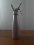 VÂND Aparat / sifon HENDI frisca 1 litru, corp inox