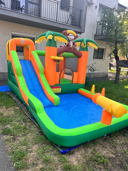 castel tobogan gonflabil