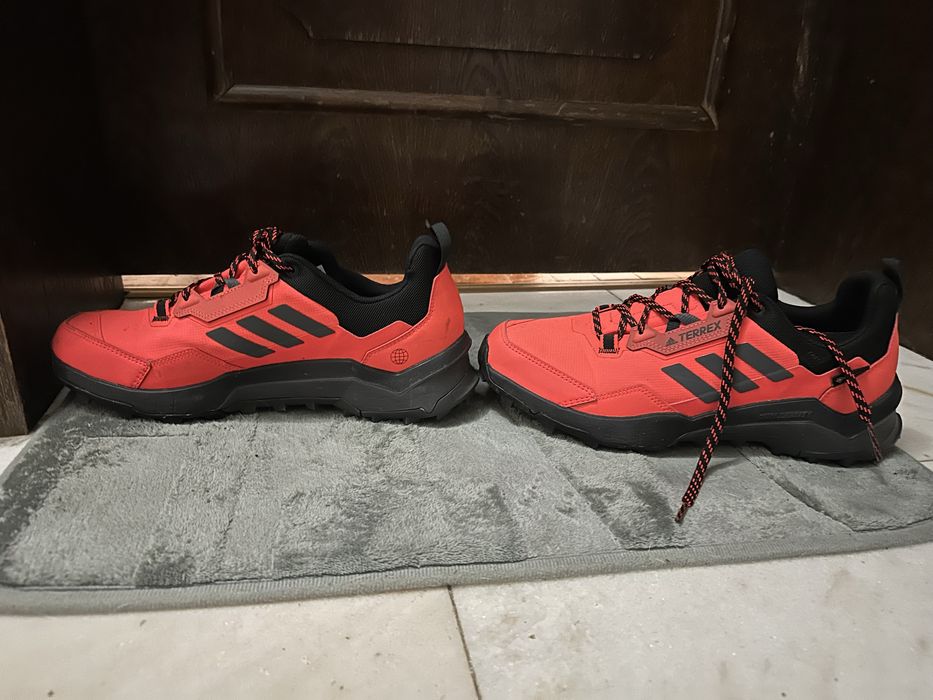 Спортни обувки Adidas Terrex - Оранжеви