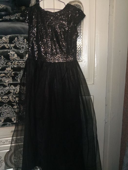 Oqshom koylagi toʻy uchun