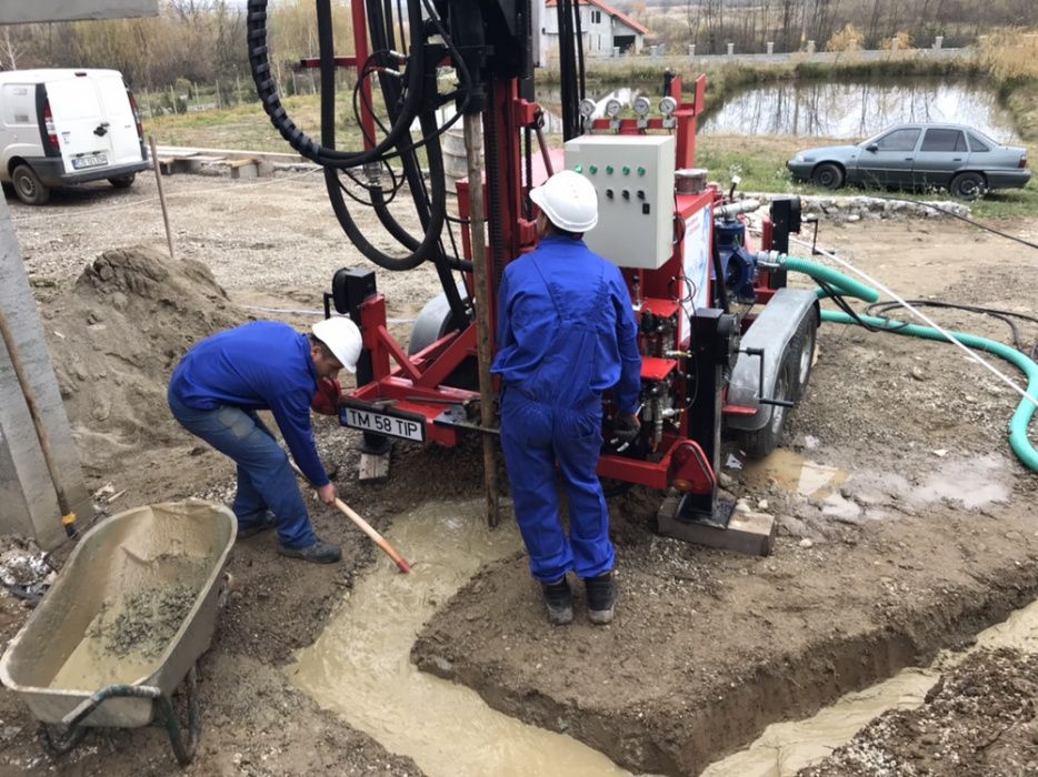 Forari puturi apa foraje pompe de caldura colectori verticali