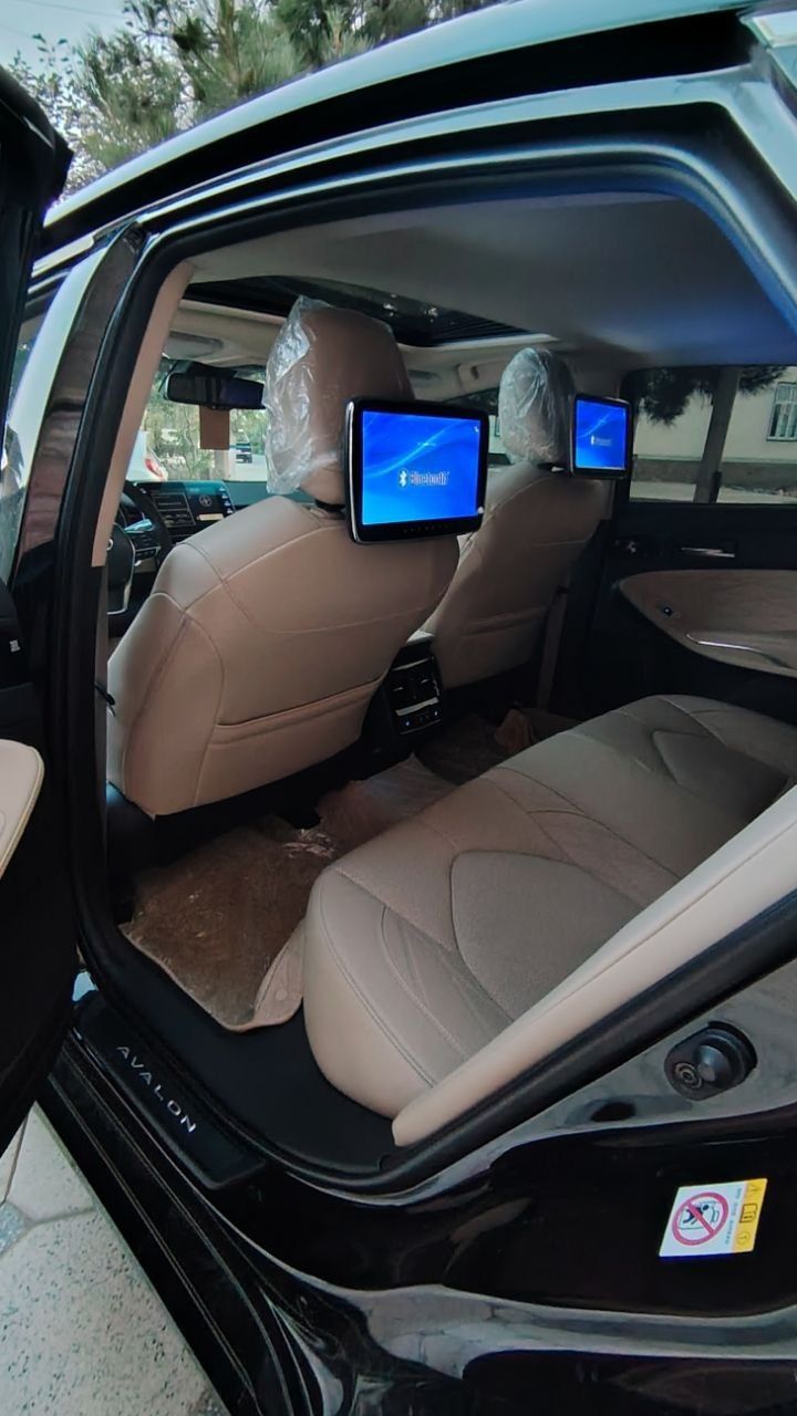 Тайота Авалон  Limited