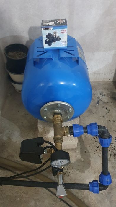 Vand Hidrofor cu vas expansiune 50 l.