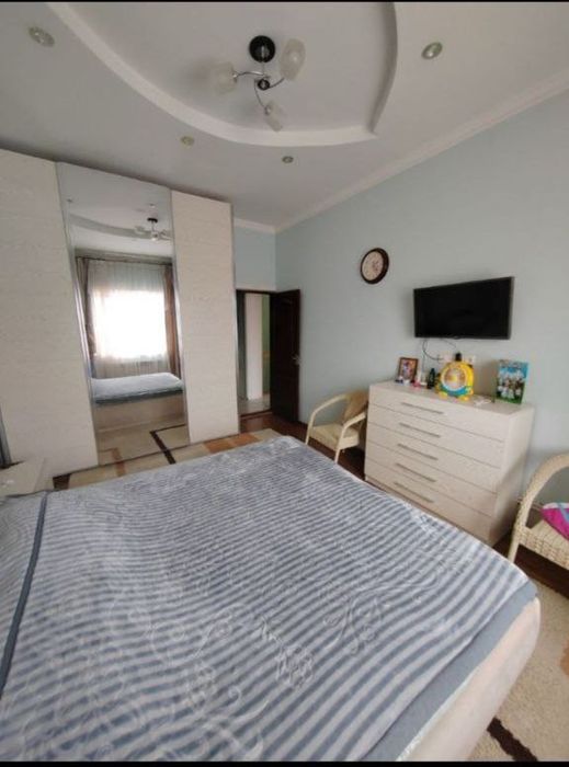Продажа участка Яшнабад метро дуслик 2 чикалов 2 соток 5 ком двухэтажн