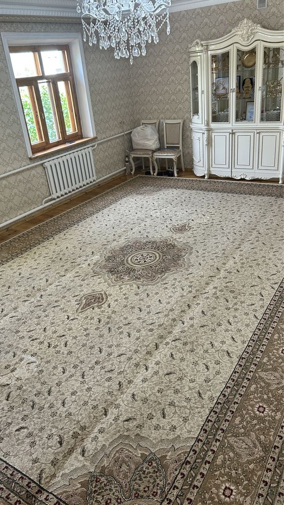 кілем.