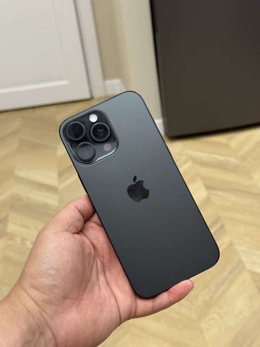 Iphone 16 pro 256 черный