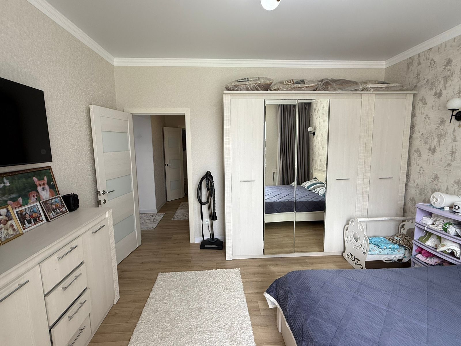 Продаётся 2 комн, рынок Караван, 2021г