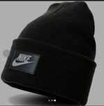 Зимна шапка Nike