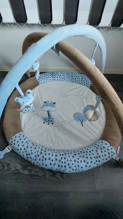 Бебешка активна гимнастика синьо жирафче