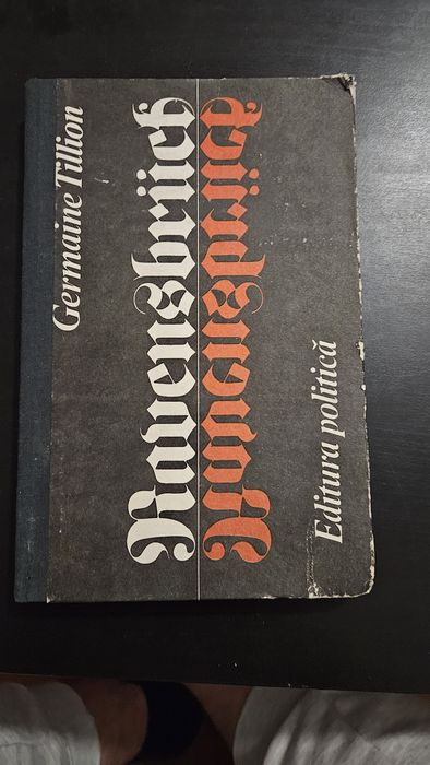 vand carte vintage de colectie