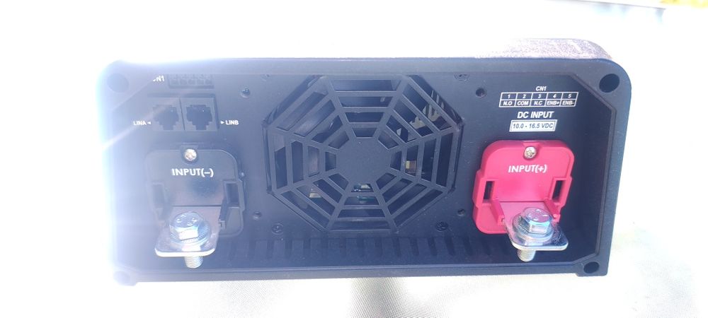 Инвертор Dometic 1800w за части