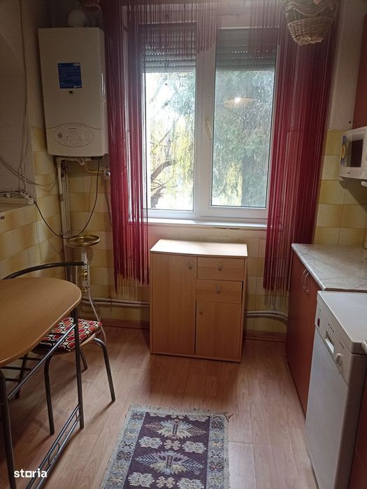 De închiriat apartament cu 2 camere în Sfântu Gheorghe