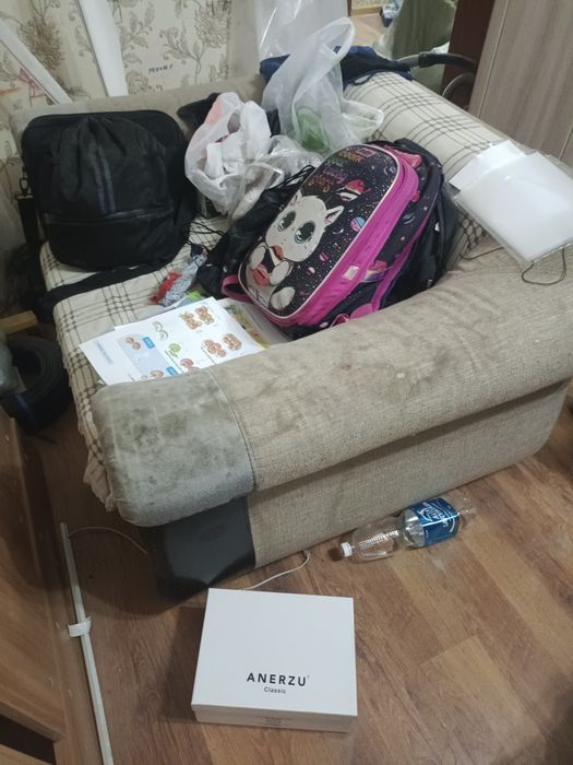 Диван и кресло отдам