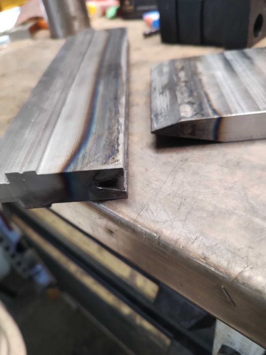 Abkant Prisma, cutit, accesorii