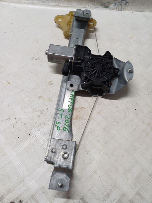 macara geam stanga spate  renault captur - benzina 2016