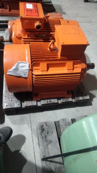 Motor electric trifazat Siemens, 37kW, 3000rpm, 380V