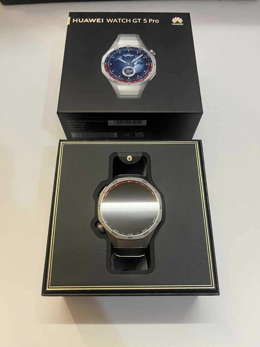 Huawei Watch GT 5 Pro Titanium – перфектно състояние!