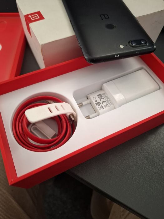 Oneplus 5T 8/128GB