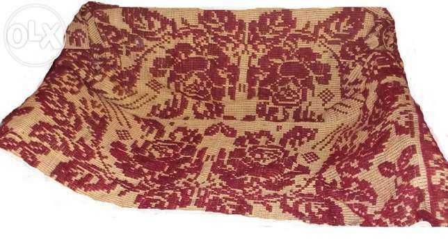 Cuvertura tesuta manual din lana