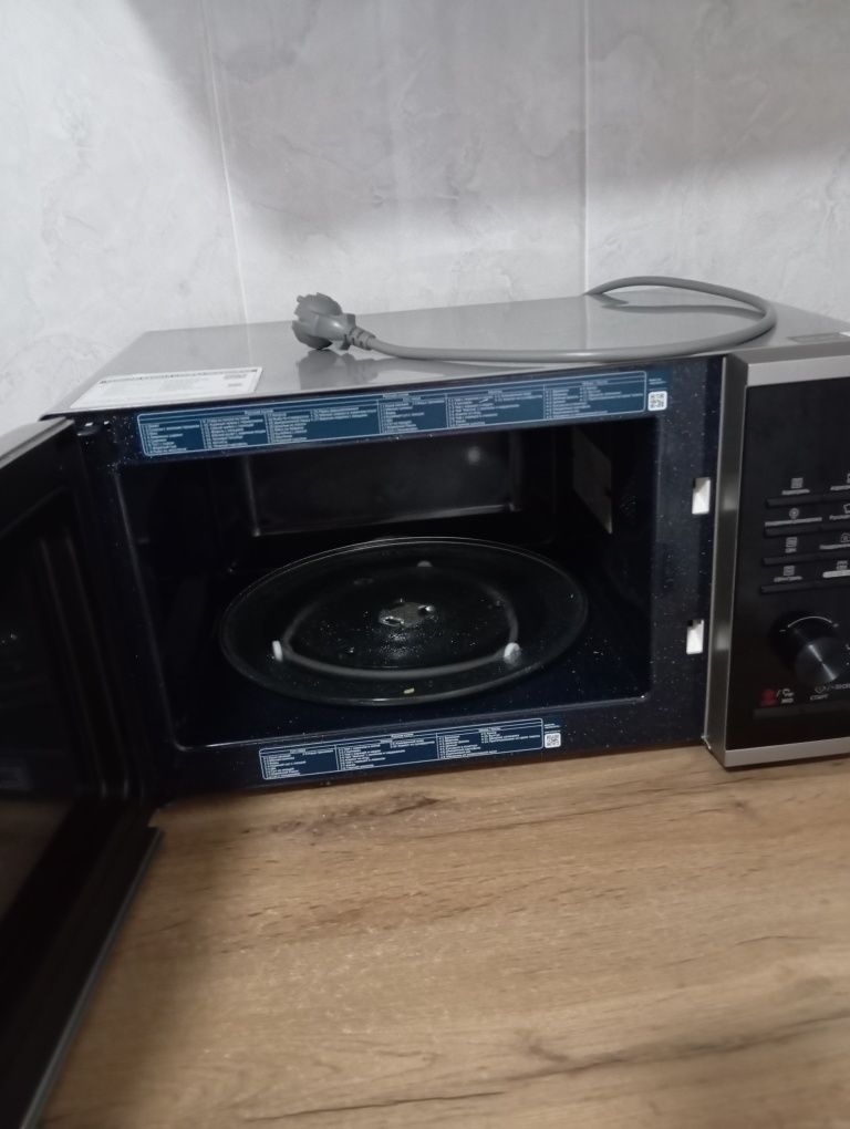 Продам микроволновку