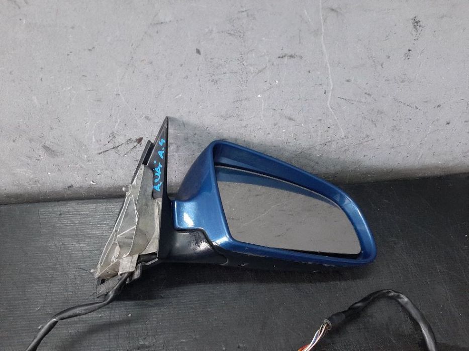 Oglinda electrica dreapta audi a4 b7 8ec