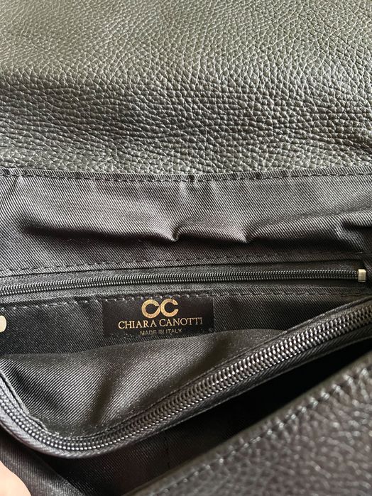 Кожена  черна чанта