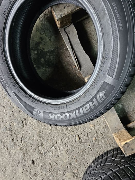 2 anvelope iarna 195 65 15 Hankook 2019