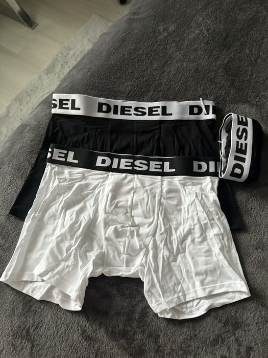 Diesel set 3 boxeri lungi alb-negru-negru marimea S noi originali