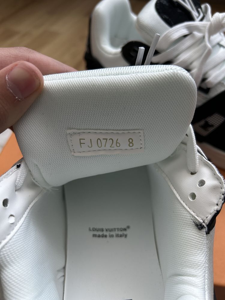 adidasi Louis Vuitton Trainers