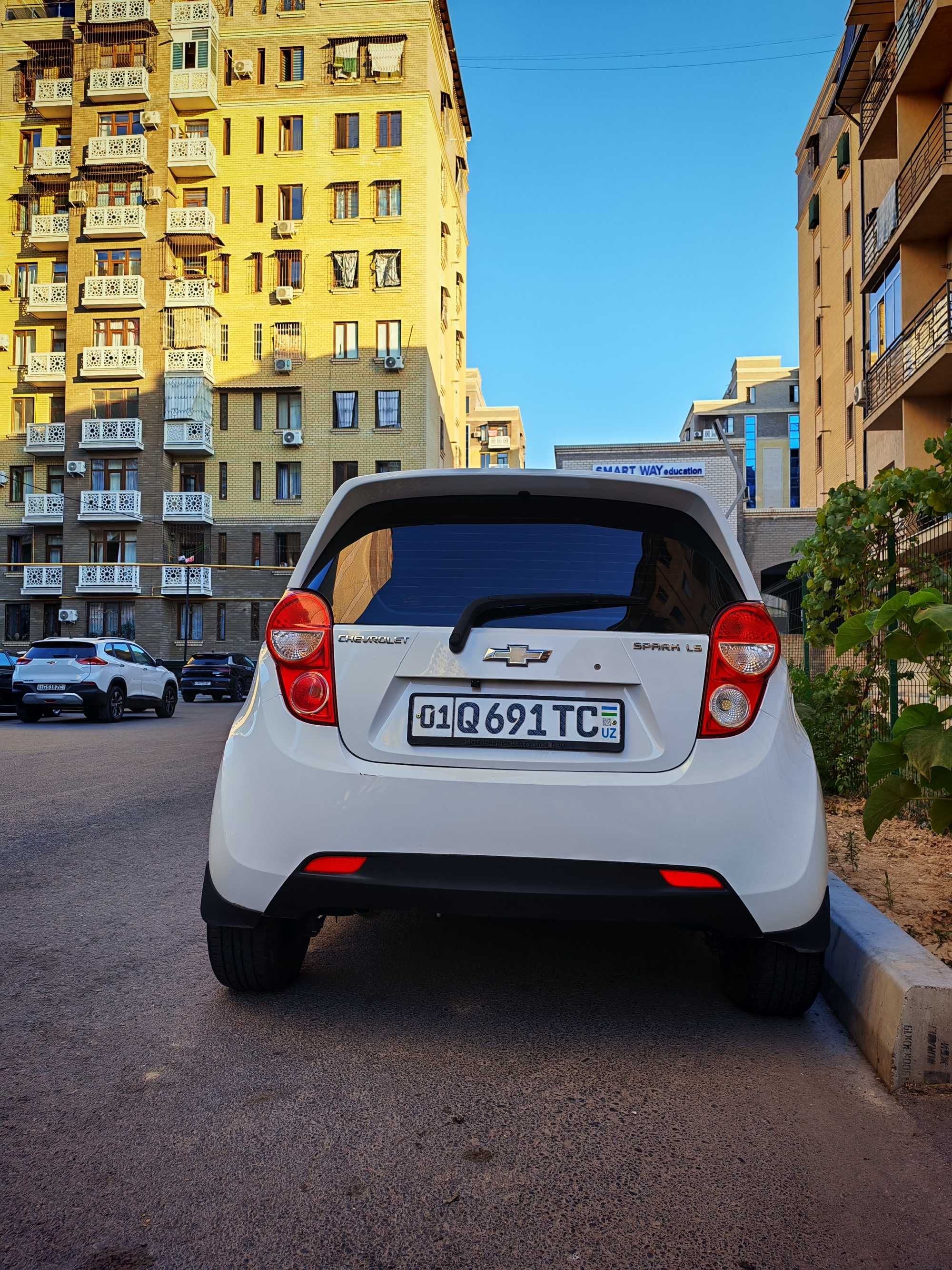 Spark 1.25 сотилади.