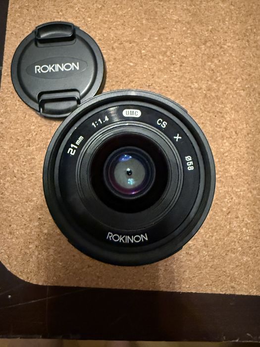 Obiectiv Rokinon 21mm f/1.4 ED AS UMC CS – wide angle luminos (APS-C)
