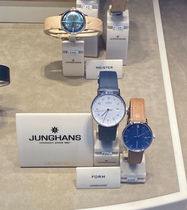 Часы мeханмч наручные 17 камн JUNGHANS Германия мужские винтаж 1960-х