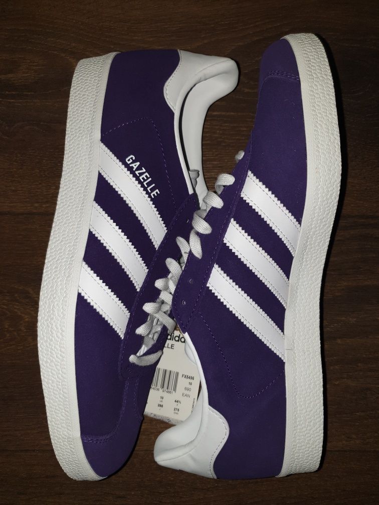 NOI Adidas Gazelle EU44,5 fără cutie