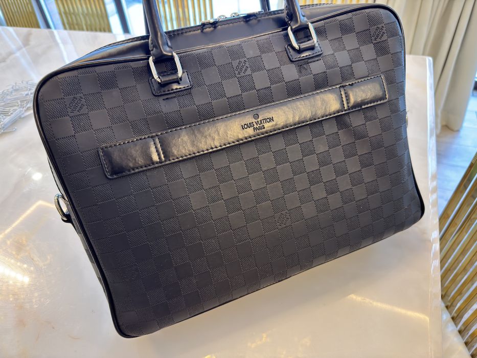 Продам сумку для документов