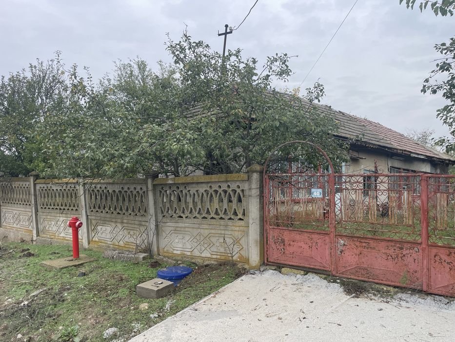 Casa veche + teren 3600m2 langa balta eligibila pentru Fonduri Europen