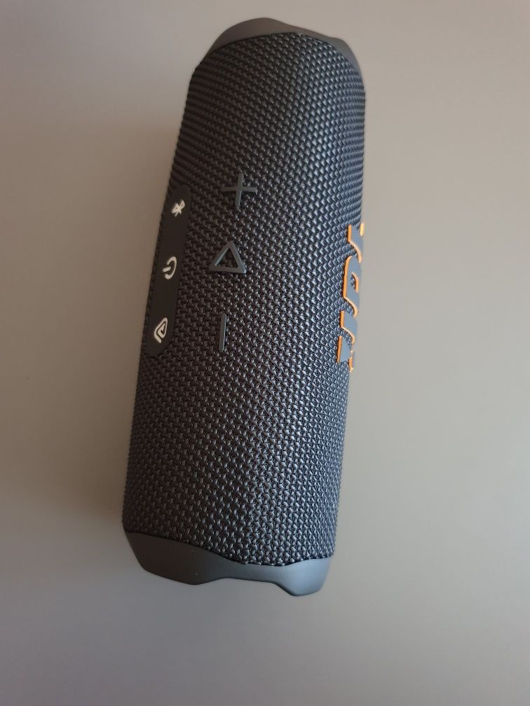 Vand boxa Jbl Flip 7
