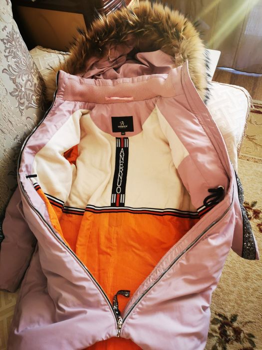 Куртка зима 140-152,в отличном состоянии.