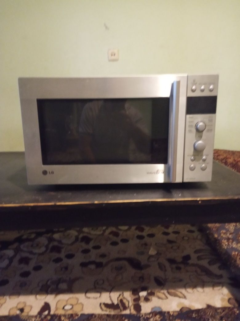 Продается микроволновка
