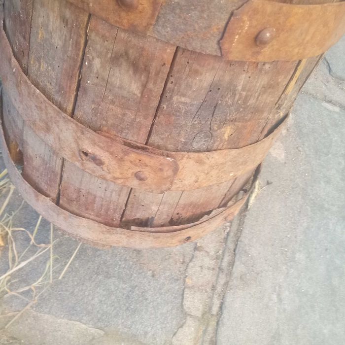 Борило съд за биене на масло