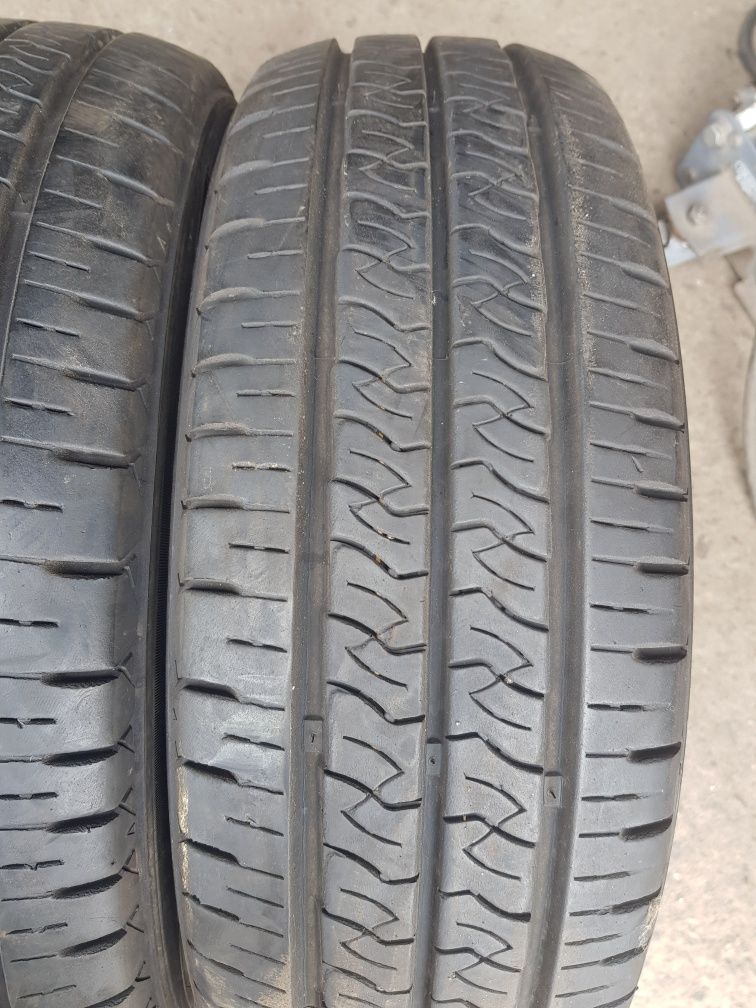 Бусови летни-2020/52с.-16цола-205/65-1бр.-90лв.-като нови "KUMHO "