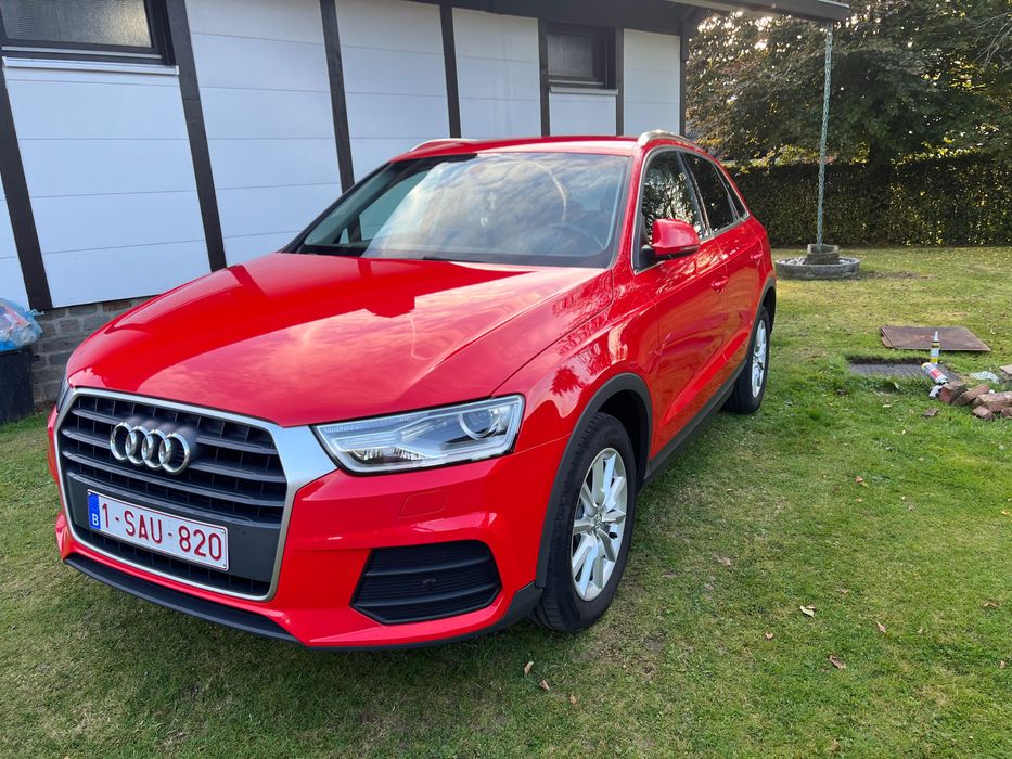 Vând AUDI Q3 în stare foarte buna