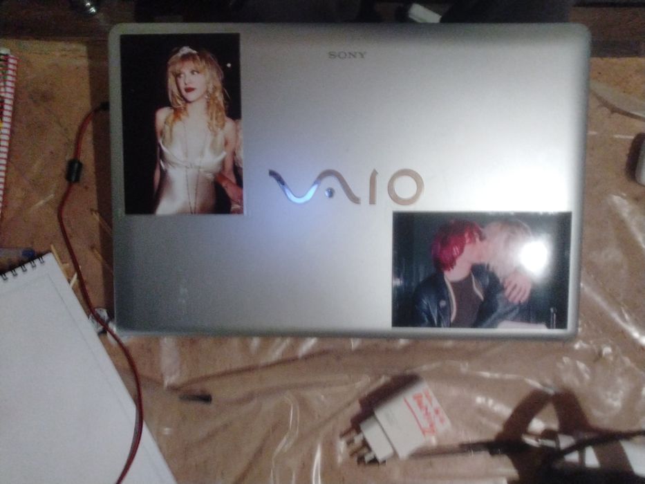 Ноутбук сони вайо 2010года