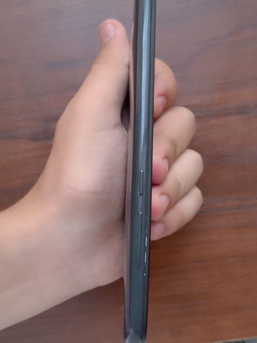 Redmi 8 64rom 4ram