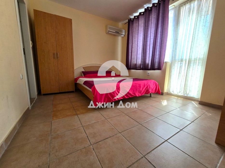 Продава се Тристаен апартамент в к.к. Слънчев бряг - 90 кв.м за 888 €/кв.м - Снимка #1