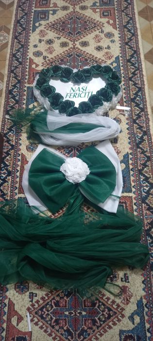 Ornament masina miri si nasi