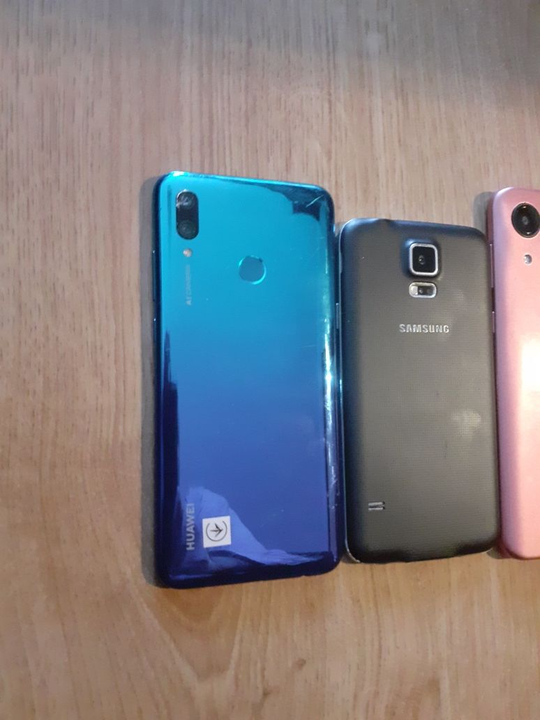 Telefoane Samsung,Huawei