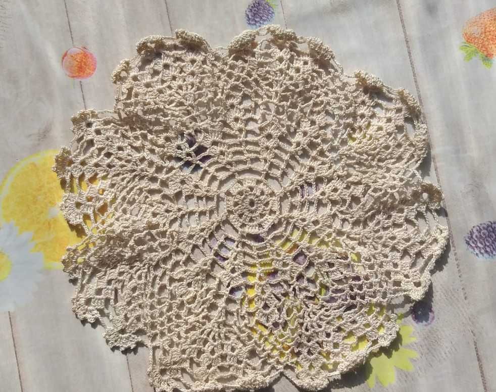Прекрасни кръгли плетива на една кука